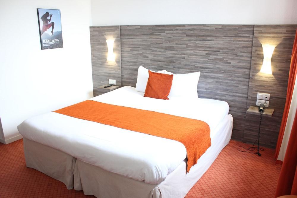 Hotel Ibis Styles Rennes Centre Gare Nord Esterno foto