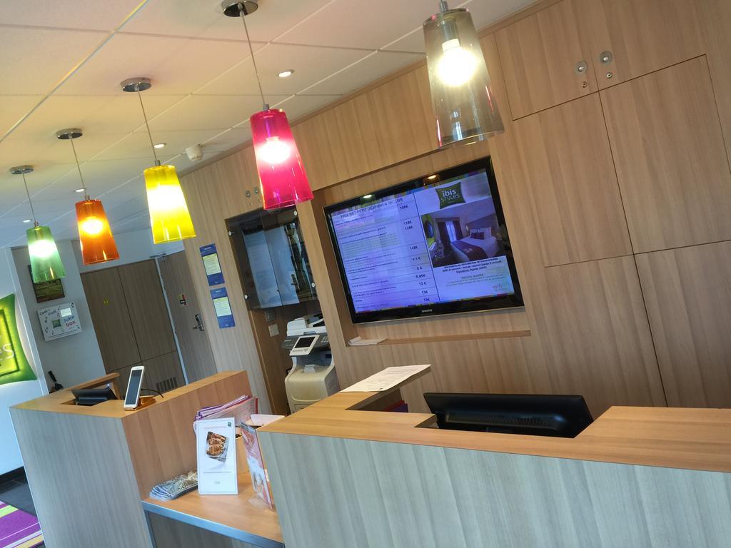 Hotel Ibis Styles Rennes Centre Gare Nord Esterno foto