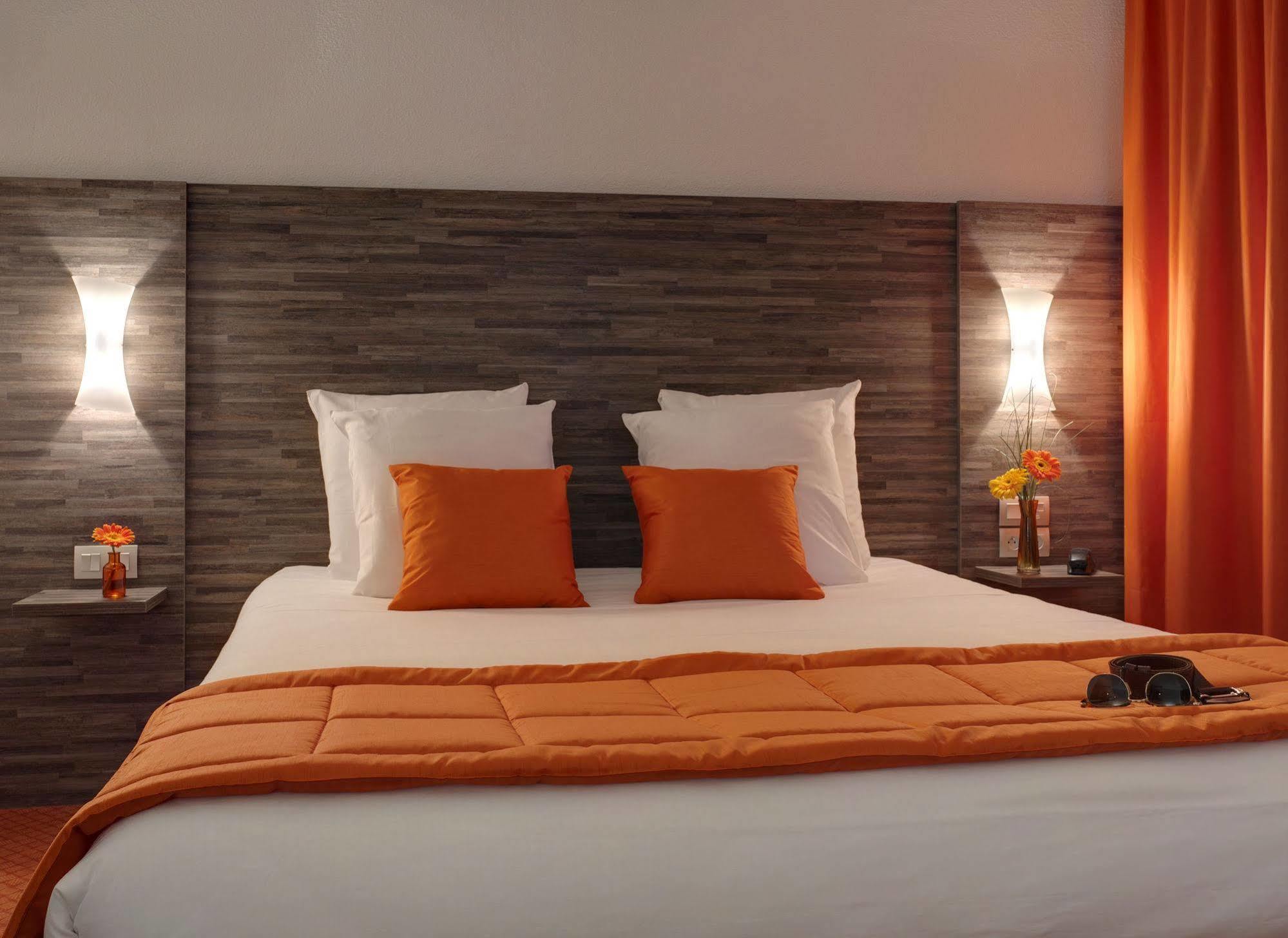 Hotel Ibis Styles Rennes Centre Gare Nord Esterno foto